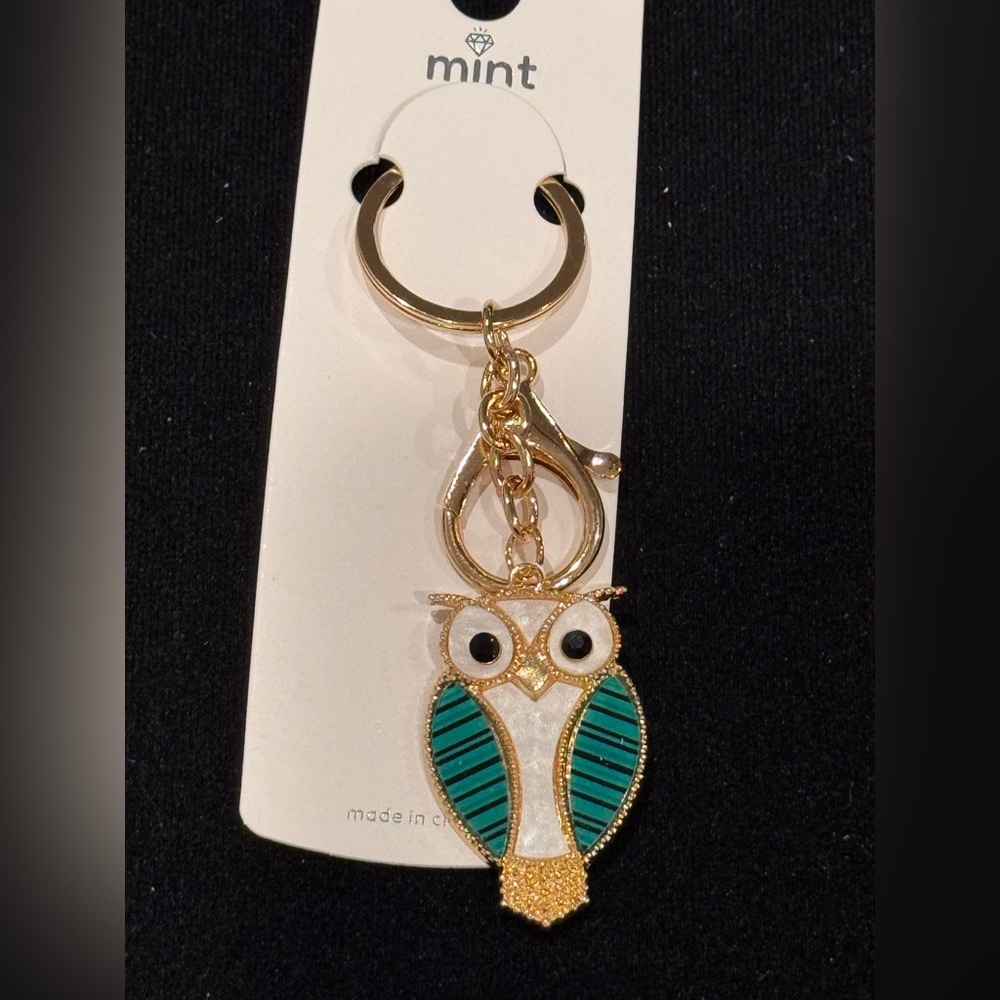 BAG CHARM Mint Gold Tone Green and White Enamel Owl Keychain Purse Charm 4 in